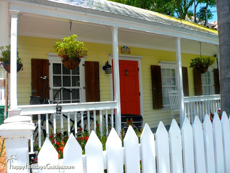 Key West Style Homes Bright Home