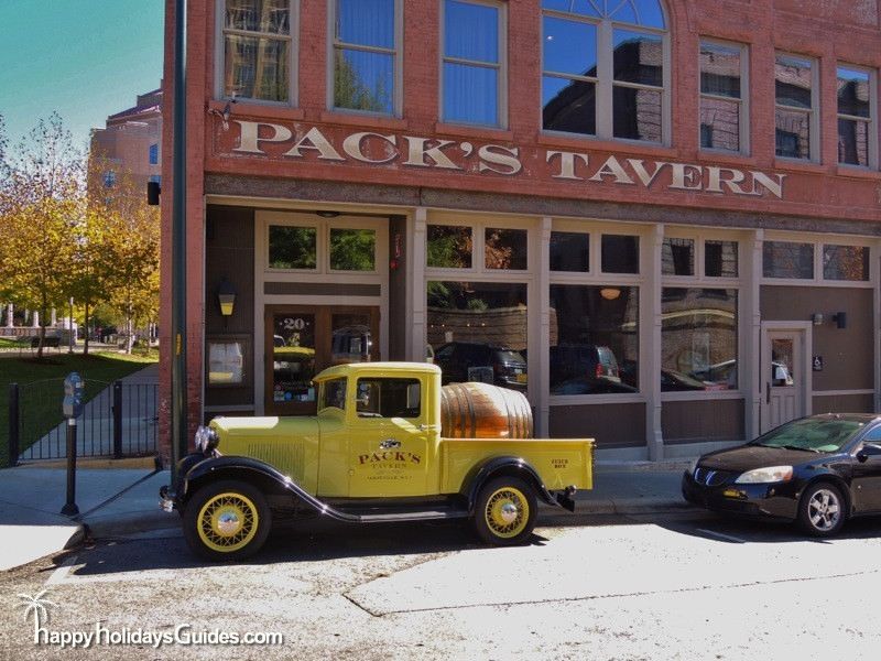 Downtown Asheville Pack's Tavern